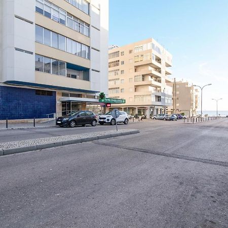 Modern Apartment By The Sea Quarteira Εξωτερικό φωτογραφία