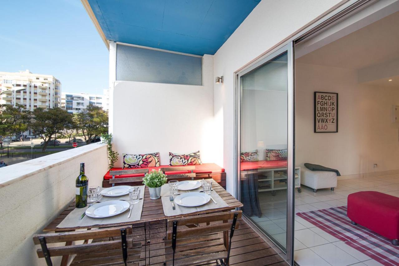 Modern Apartment By The Sea Quarteira Εξωτερικό φωτογραφία